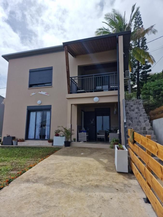 Appartement Ocean Esparon Petite-Ile Exterior photo