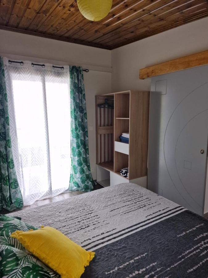 Appartement Ocean Esparon Petite-Ile Exterior photo